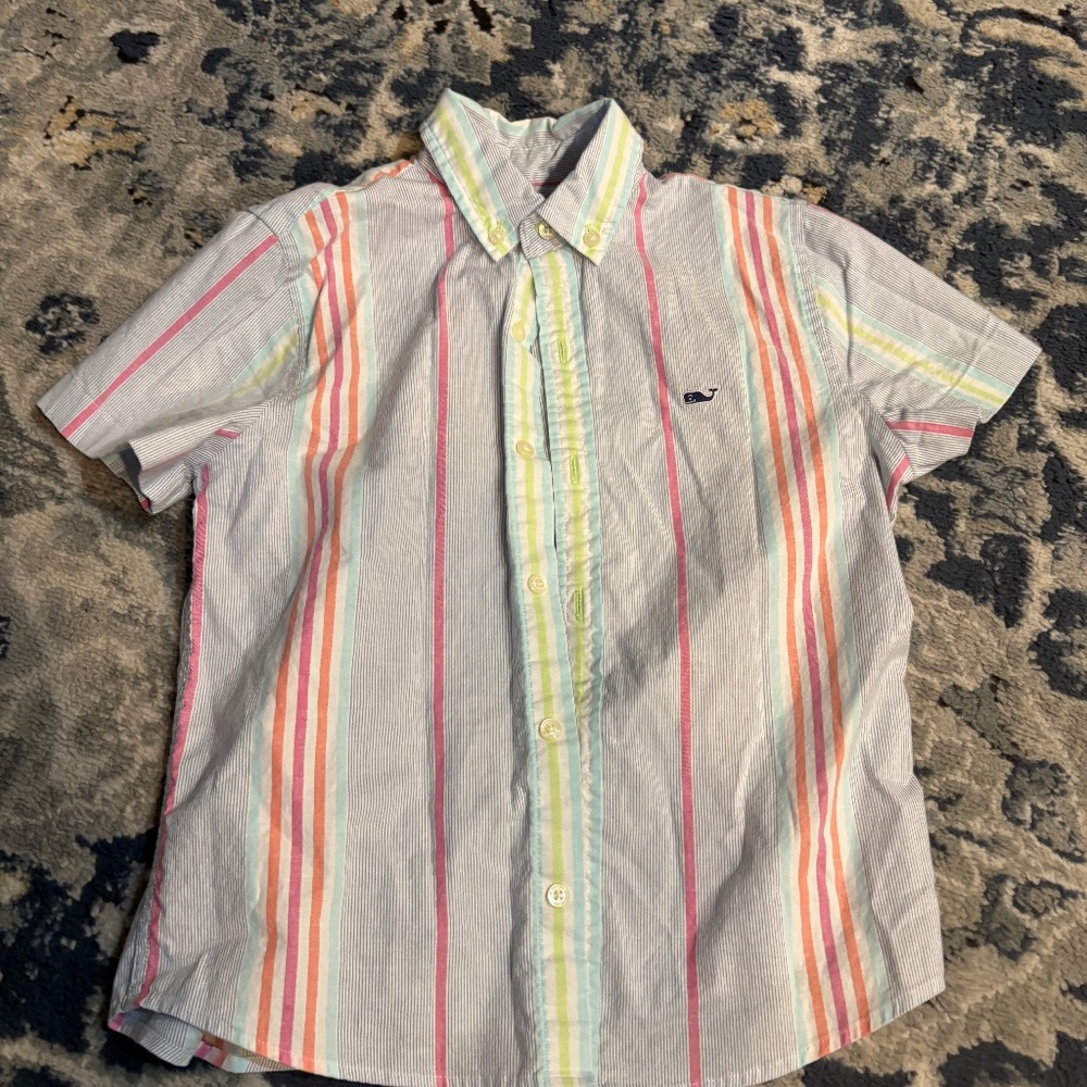 Boys vineyard vine short sleeve shirt